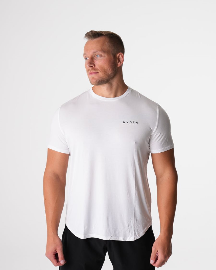 Camiseta NVGTN Tech Fitted Hombre Blancas España | nGaJBXZ3