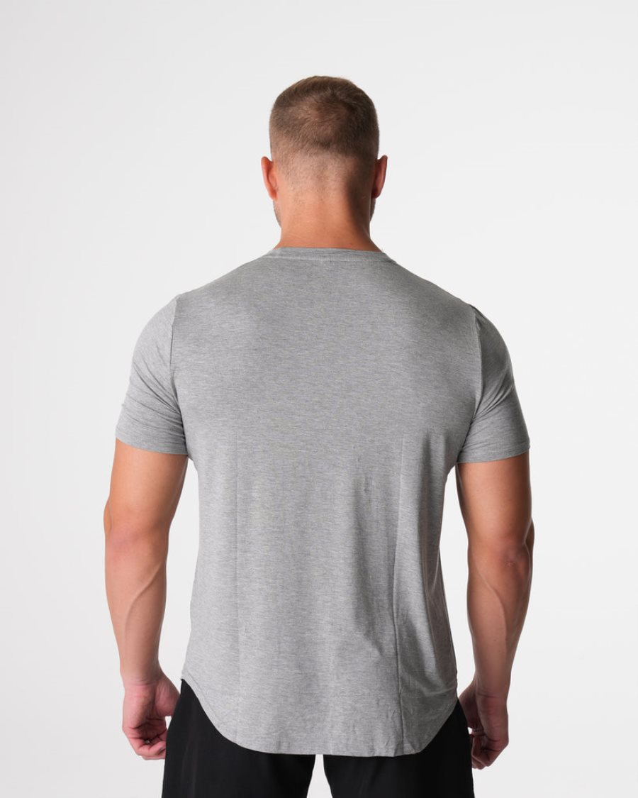 Camiseta NVGTN Tech Fitted Hombre Gris España | 5PbsHCR1