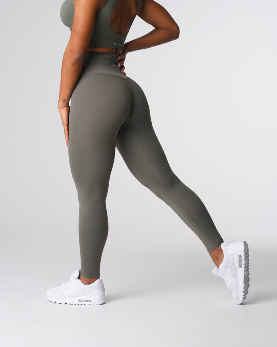 Leggins NVGTN Signature 2.0 Mujer Kaki Verde España | QNS66E7m